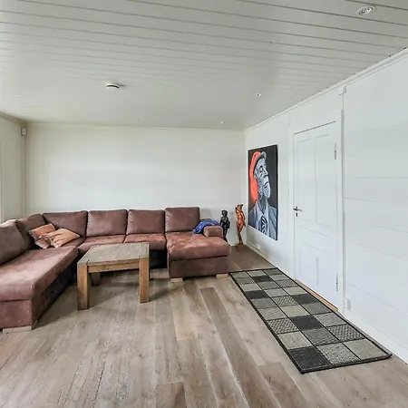 Cozy In With House Sea View 度假居