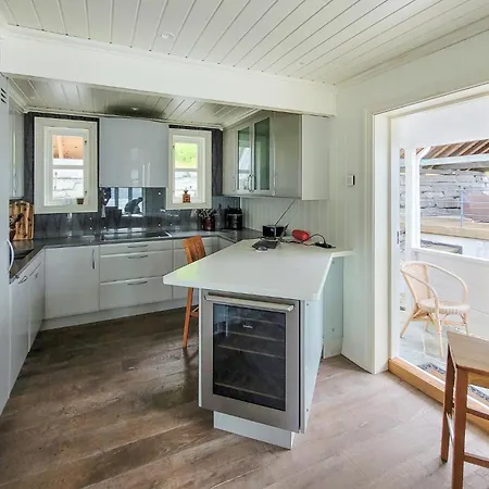 度假居 Cozy In With House Sea View *